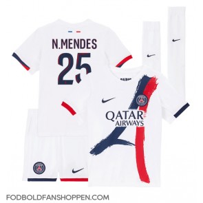 Paris Saint-Germain Nuno Mendes #25 Udebanetrøje Børn 2024-25 Kortærmet (+ Korte bukser)